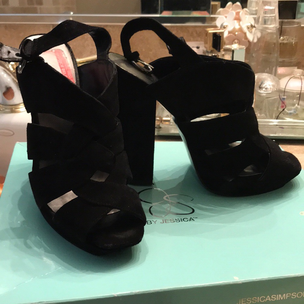 Jessica Simpson wedges